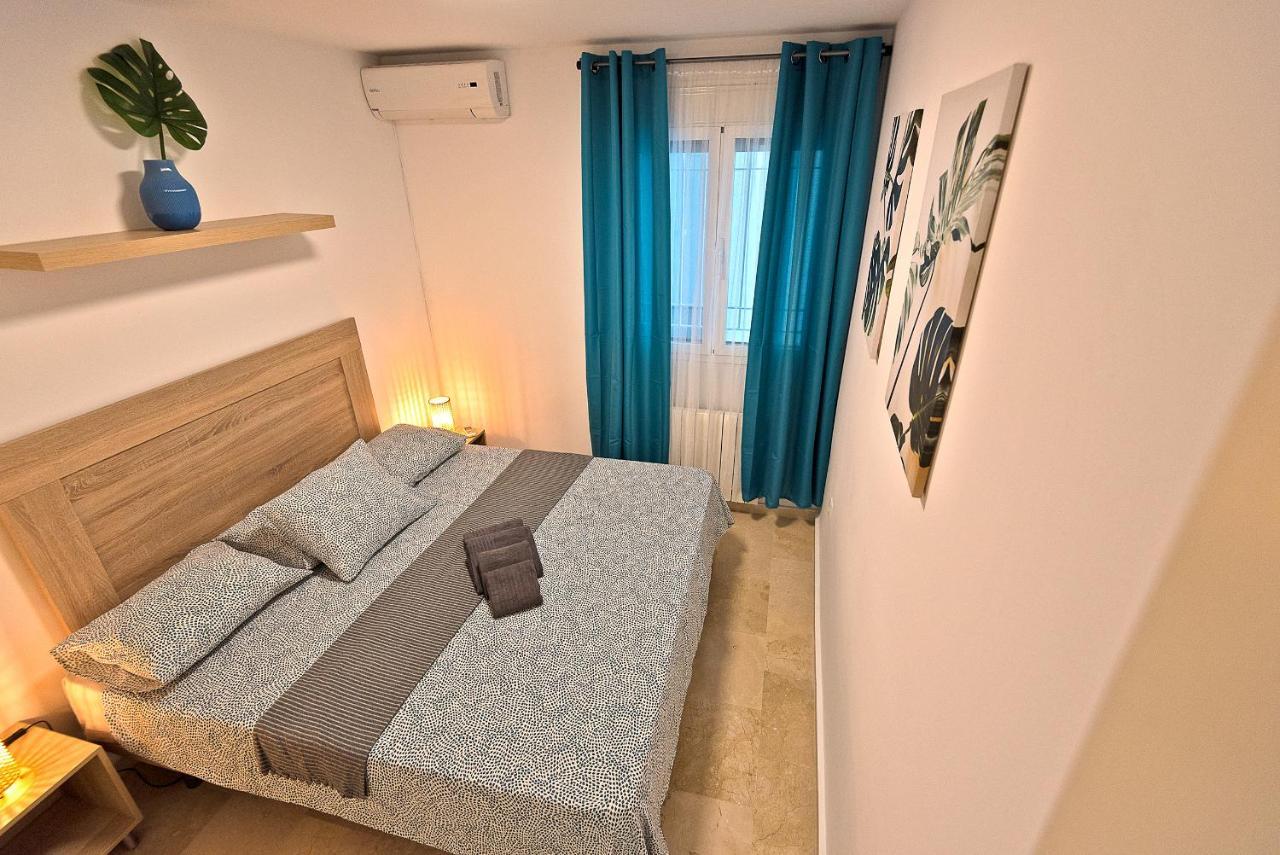 On Beach Deluxe Apartment With Pools And Own Garden El Puerto de Santa María Eksteriør bilde