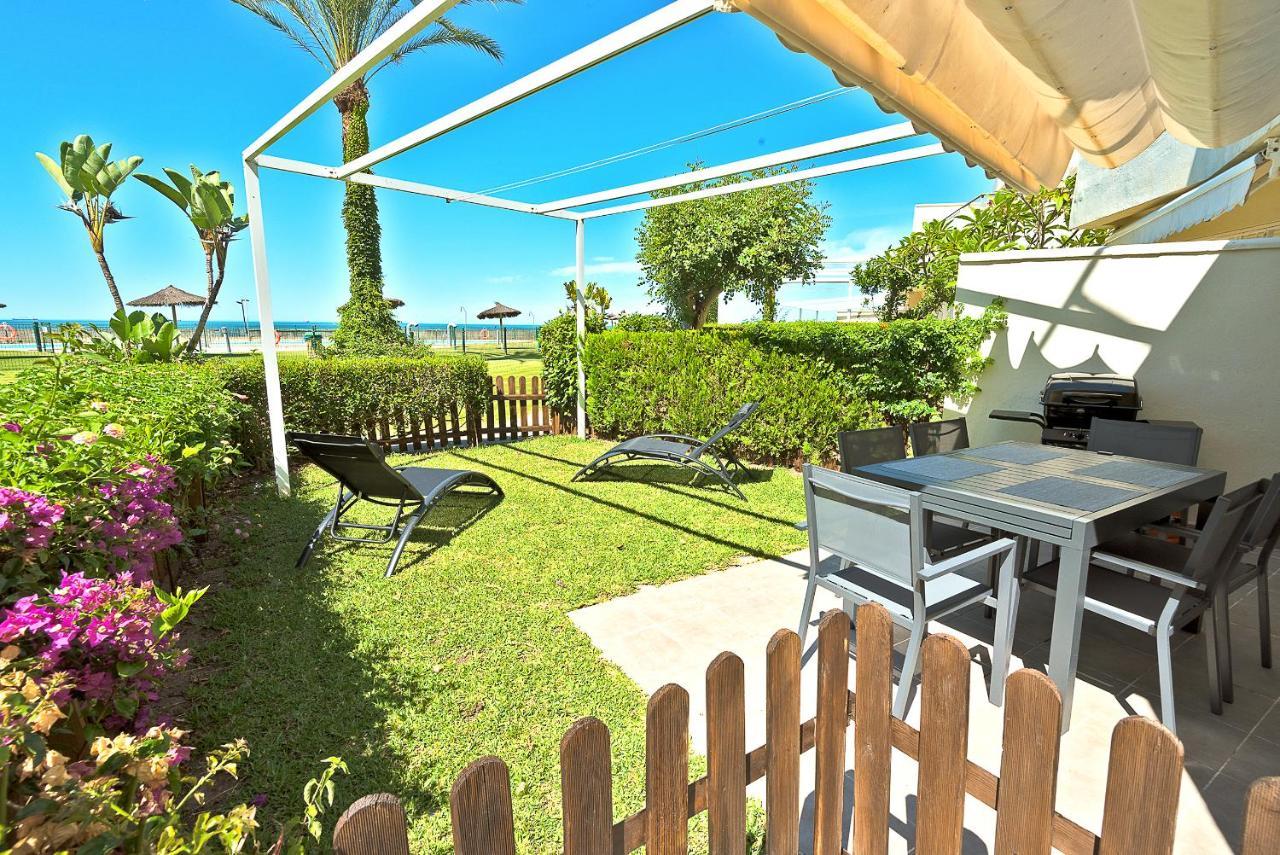 On Beach Deluxe Apartment With Pools And Own Garden El Puerto de Santa María Eksteriør bilde